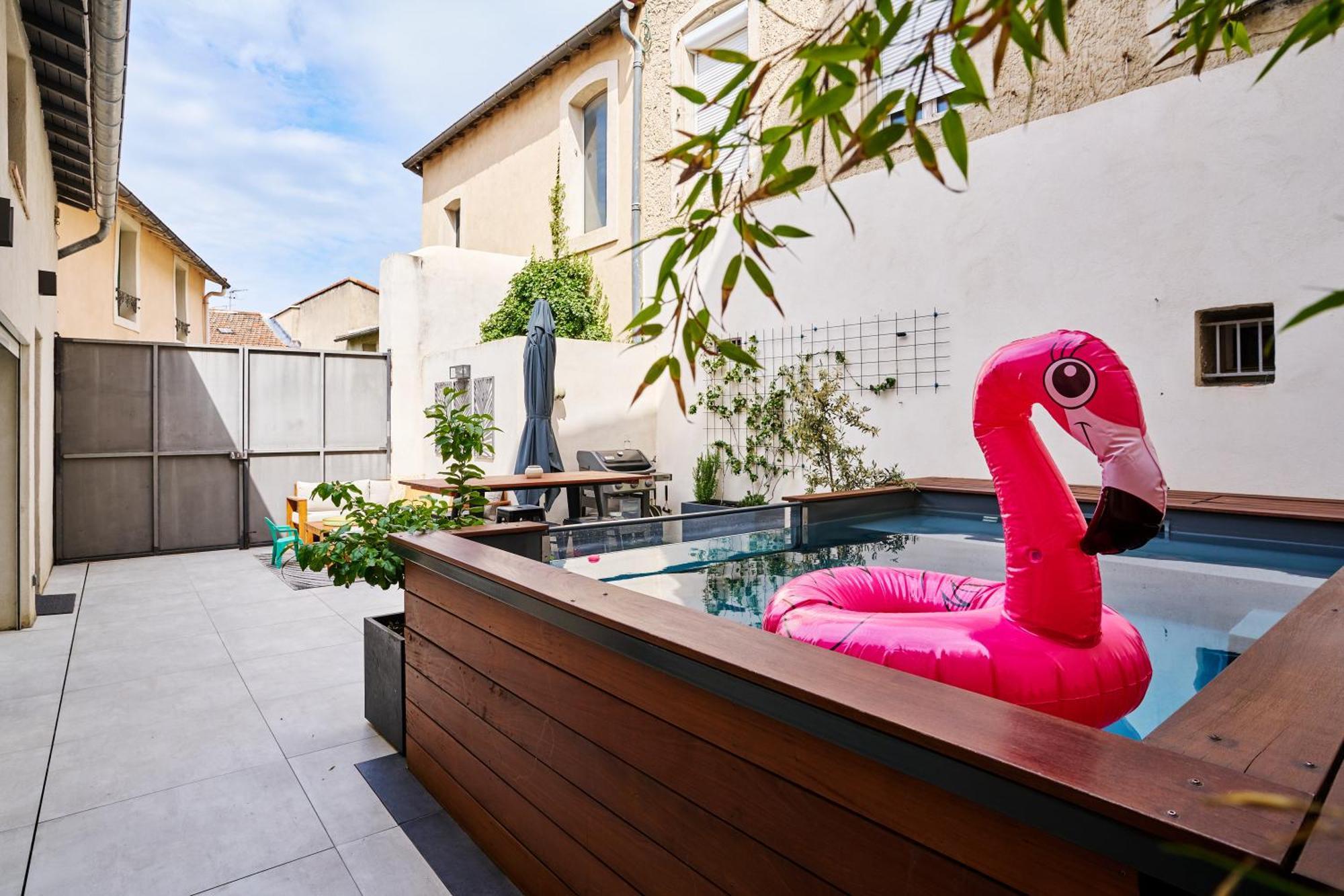 Maison De Ville Moderne Climatisee Avec Piscine Morieres-les-Avignon Dış mekan fotoğraf